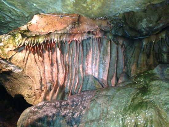Linville Caverns